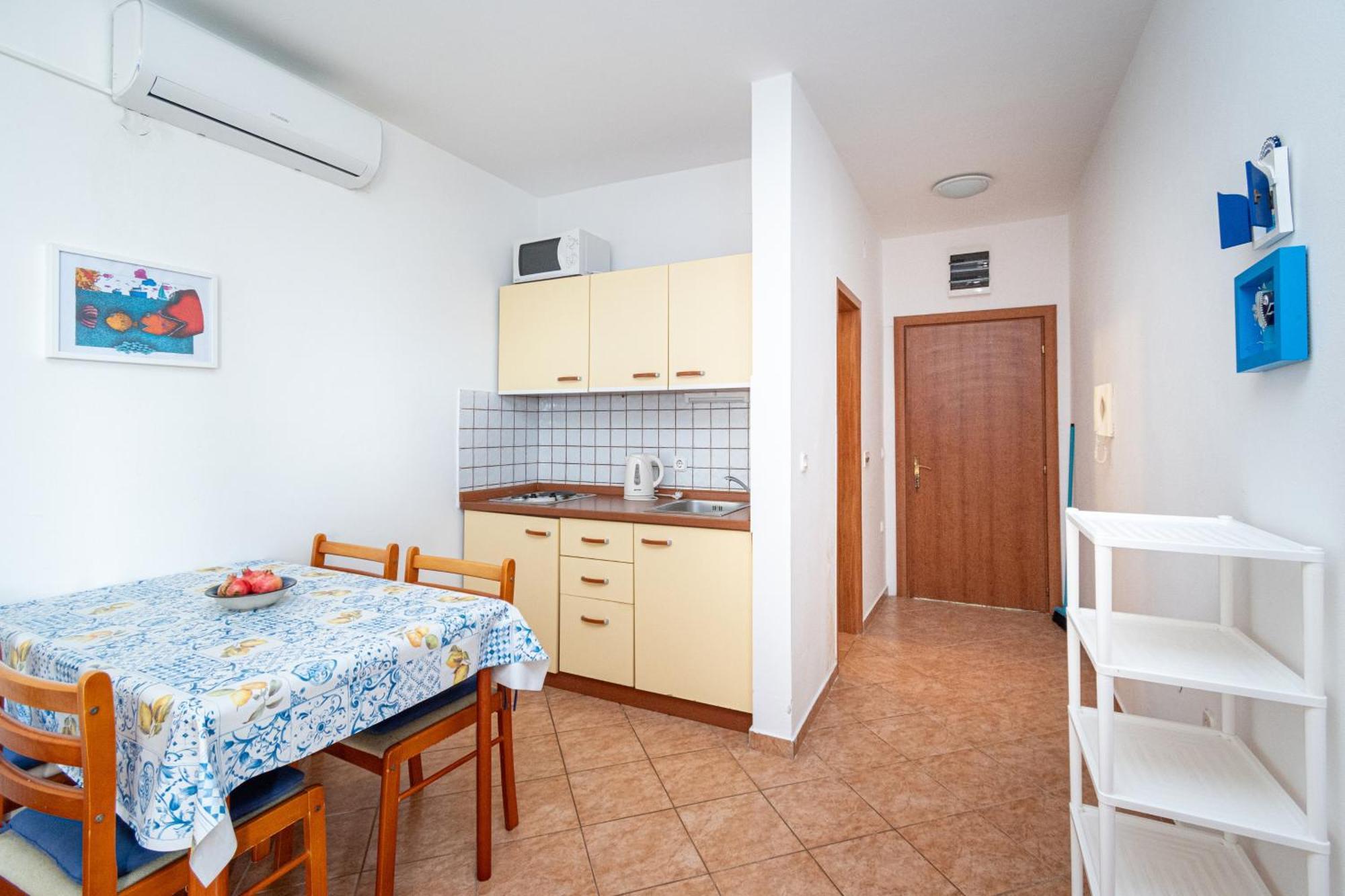 Apartments By The Sea Mandre, Pag - 4092 Kolan Exterior foto